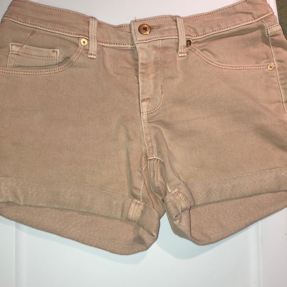 Blush mid-rise Jean shorts